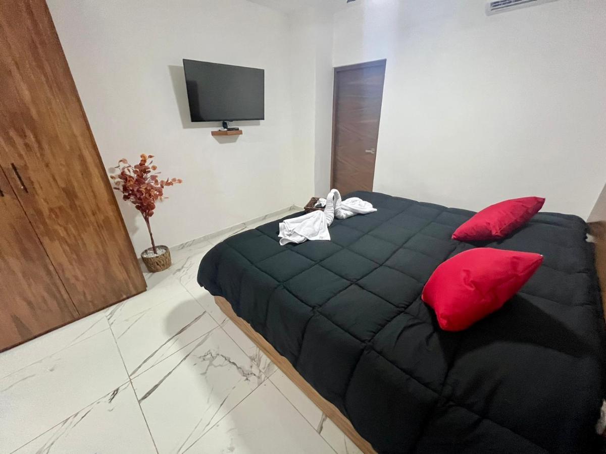Hotel Ahau Playa Playa del Carmen Esterno foto
