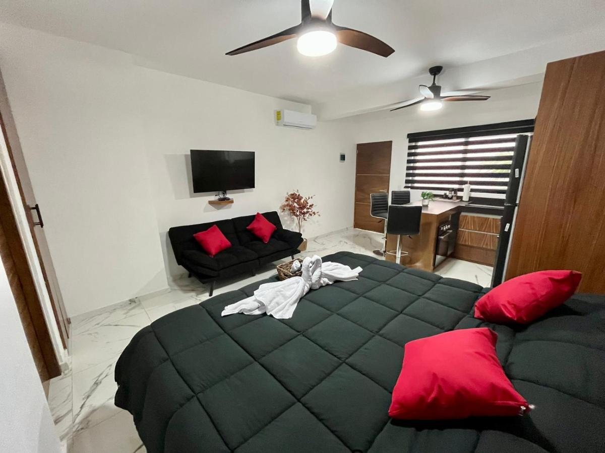 Hotel Ahau Playa Playa del Carmen Esterno foto